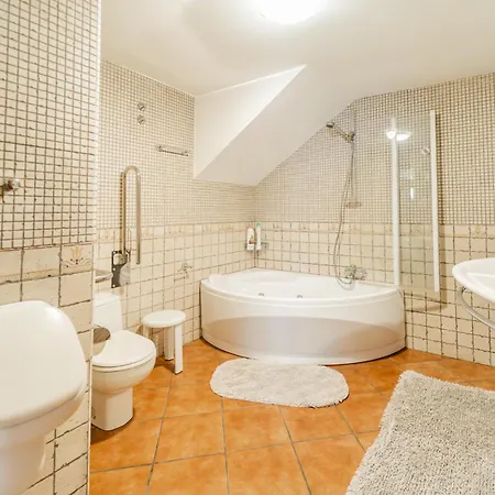 Amontes Rural * Nestar