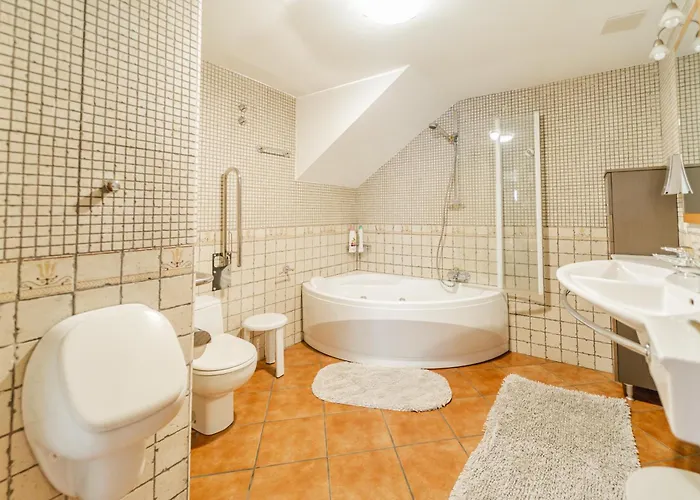 Amontes Rural * Nestar